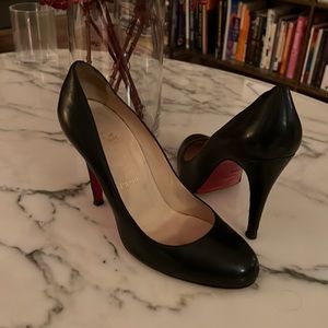 Christian Louboutin classic black stiletto pump, almond toe